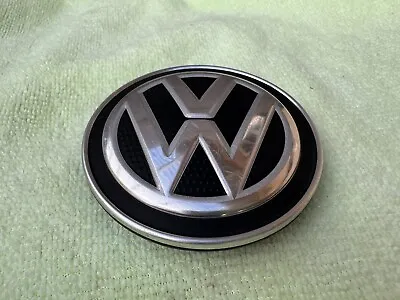 Genuine Volkswagen VW OEM Center Cap W/Carbon Fiber Inset (PN: 5G0601171) C22001 • $11.45