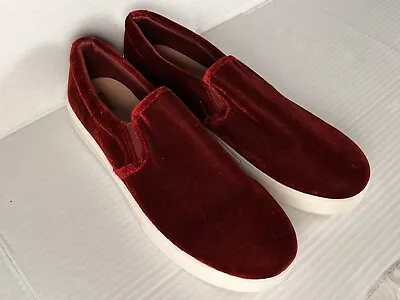 New MOSSIMO Slip On Flat Burgundy Velvet Sneaker Shoe Size: 9 Men’s / 11 Women’s • $40