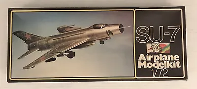 Flugzeug-Modellbaukasten 1/72 SU-7 Plastic Model Kit OPEN BX • $24.95