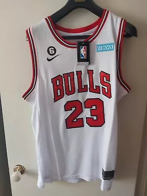 Michael Jordan Chicago Bulls NBA Basketball Jersey Size Large • $49.95