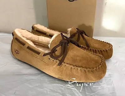 New AUTHENTIC Women's UGG Dakota Moccasin Slippers 1107949 - SIZE 8 10 Chestnut • $59.99