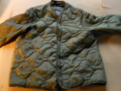 US Army Military M-65 Field Jacket Quilted Coat Liner Warm Nylon Poly Batting • $21.79