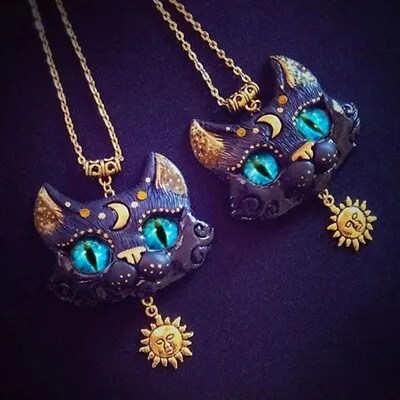 £4.79 • Buy Unusual Purple Enamel And Gold Cheshire Cat  Head Necklace Alice In Wonderland