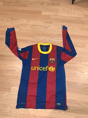 Nike Authentic FC Barcelona Xavi Hernandez Spain Home Jersey Shirt Kit Small • $99.99