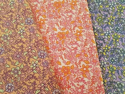 70's FLORAL PRINTED POLY COTTON FABRIC - WIDTH 112 CM • £5