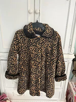 CORKY & COMPANY- GIRLS LEOPARD FAUX FUR FUR-COAT SZ 8 With Buttons • $25