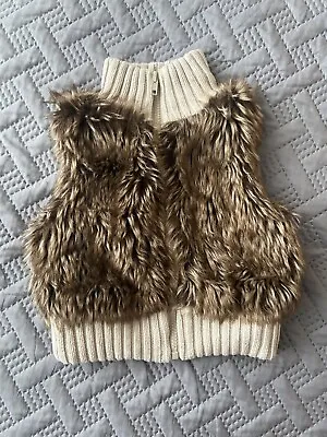 Baby Girl Faux Fur Gilet 12-18 Months • £4.50