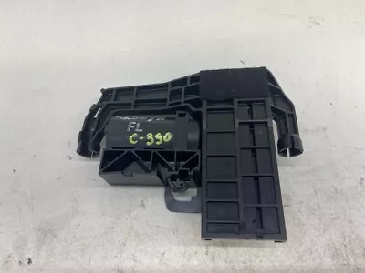 2011-2016 Mercedes C250 W204 Left Driver Front Seat Head Rest Motor 0009700026 • $27