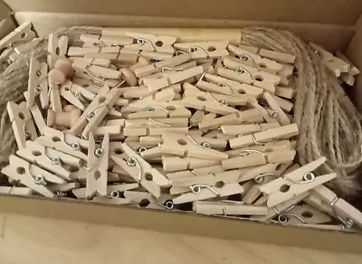 150 Piece Mini Natural Wood Pegs Pins And Jute String Crafting Accessories • £6.99