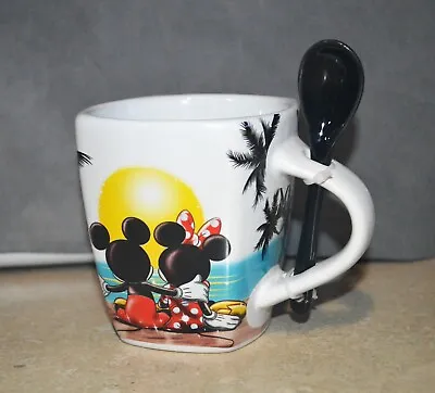 Disney Jerry Leigh Mickey & Minnie Mouse Sunset Gazers 11oz Mug With Spoon • $18.95
