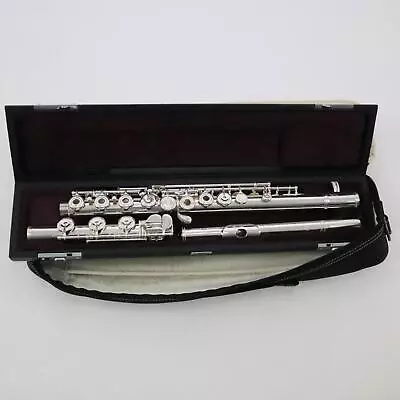 Yamaha Model YFL-577HCT Professional Flute MINT CONDITION • $3199
