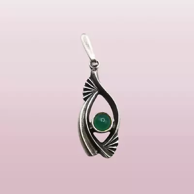 Vintage USSR Women's Jewelry Pendant Sterling Silver 875 Chrysoprase 1.94g • $52