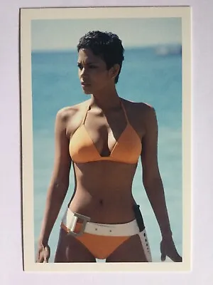 James Bond 007 Picture Postcard Halle Berry Jinx Die Another Day Bikini Girl • £2.99