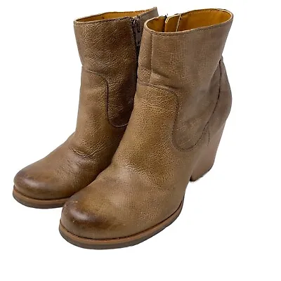$27.86 • Buy Korks Kork Ease Womens Boots 7 M Beige Tan Pebbled Distressed Leather Block Heel