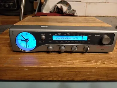 Vintage  Roberts Cr2001 Am – Fm Auto Time Set Alarm Clock Radio • £15