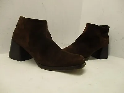 Via Spiga Italy Brown Suede Leather Zip Ankle Boots Womens Size 7 M • $34.95