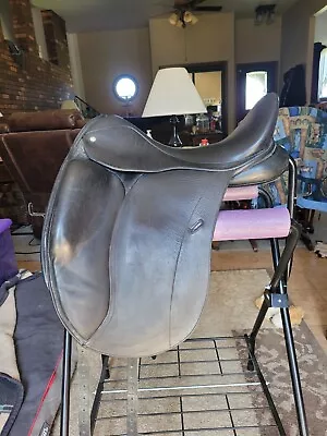 Black Loxley By Bliss Dressage Monoflap Saddle.  18  Seat XW Hoop Tree. • $3000