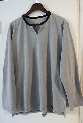  T Shirt Men's Grey The White Company Long Sleeves V- Neck Size M • $11
