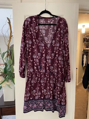 $50 • Buy Tigerlily Maroon Patterned Dress. Size 14