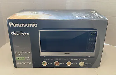 Panasonic Inverter Precision Cook Technology Microwave Oven NN-SN755S • $119