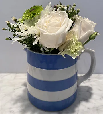 Vtg English Cornish Ware Blue &  White Pottery Juice Pitcher Vase TG Green & Co • $110