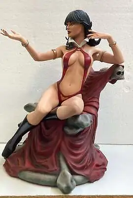 Vampirella Dodson Statue Sideshow Collectibles • $299.99