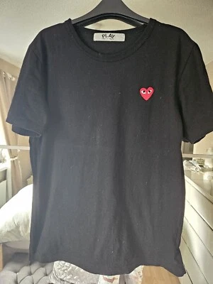 £35 • Buy COMME Des GARCONS CDG Play T-Shirt - L