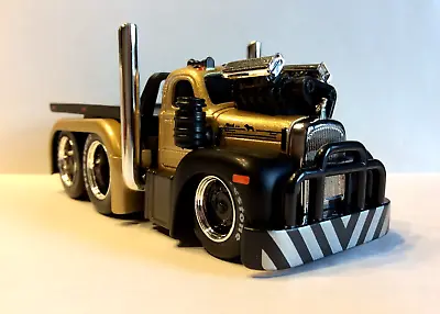 Muscle Machines 1953 53  Mack Model N Flat Bed Tow Truck 1:64 Scale Diecast • $8.99