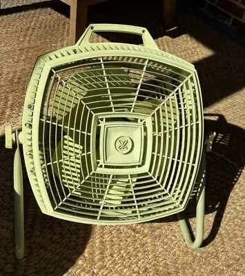 Vintage 1970s Avocado/ CeleryGreen SEARS Tri-Speed FLOOR FAN - Retro -  Quiet! • $145