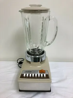 Sunbeam Solid State Blender Model Bl - U Touch On With 8 Settings.  • $42