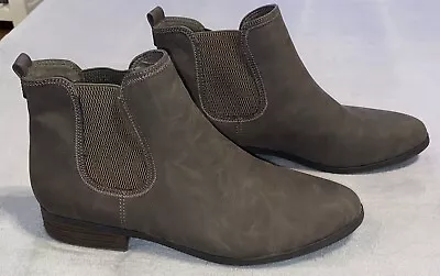 Xappeal Womens Brownish Grey Ankle Boots Size 9.5 Casual/Dressy Fancy • $15.19