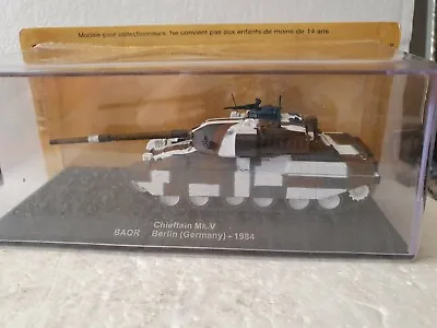 Chieftain MK1.V Tank BAOR Berlin Germany 1984 1-72 Scale New In Perspex Case • £5.99