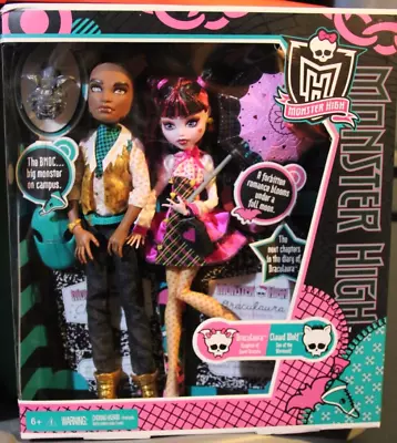 Monster High Forbitten Love Dolls Draculaura Clawd Wolf Stands Diary Umbrella • $650