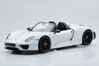 Porsche 918 Spyder Weissach Package White With Black Wheels Minichamps 1/18 • $140.38