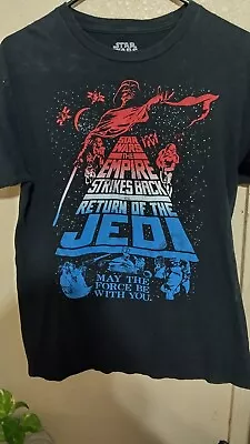 Star Wars Empire Strikes Back Return Of The Jedi Medium Graphic T-Shirt  • $10