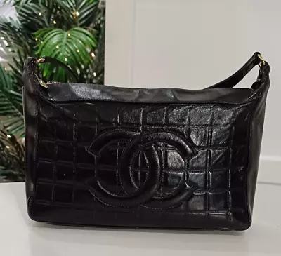 Chanel Chocolate Bar Black Quilted Leather Shoulder Bag Crossbody • £950