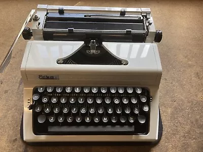 ERIKA Model 105 Manual Typewriter • £20