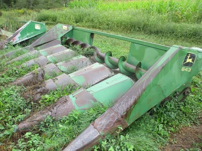 $3300 • Buy John Deere 643 High Tin Corn Head 6R/30 Inch Good Condition