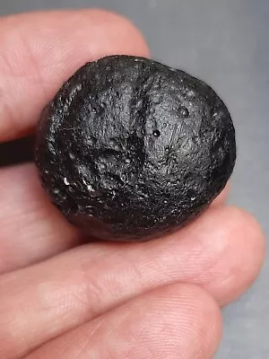 Tektite / Indochinite - 2686g / 28cm - Sphere Shape Meteorite Impact Glass • $27