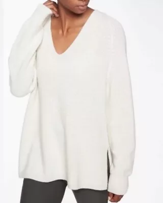 Athleta 2022 Ivory Switchback Merino Wool Cotton Blend Sweater Oversized Small • $32