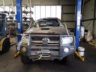$15 • Buy Toyota Hilux 2010 Vehicle Wrecking Parts ## V000983 ##