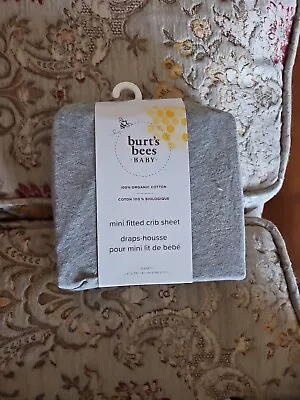 Burt's Bees Baby - Mini Fitted Crib Sheet Unisex 100% Organic Cotton • $12