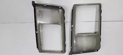 1986 Mercedes 300e Headlight Doors • $50