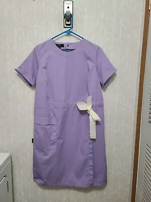 I'm Profi Ukrainian Nurses Medical Gown/Makeup Gown Size 50 Lot Of 2 • $8