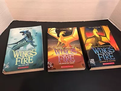 LOT OF 3 WINGS OF FIRE GRAPHIC NOVEL 2 5 & 10 PAPERBACK Tui T. Sutherland • $13.50