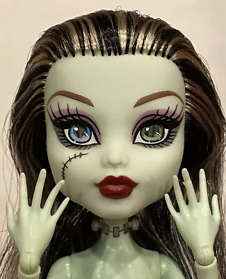 Monster High Doll 1st Wave G1 Reproduction_Frankie Stein_Arm Hands_GLUEFREE Hair • $36.95