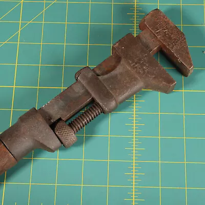 Vintage P.S. & W. Co Cleveland O. USA Wood Handled Monkey Pipe Wrench • $19.99