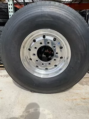 Michelin ZXE 425/65R22.5 With Rim • $900