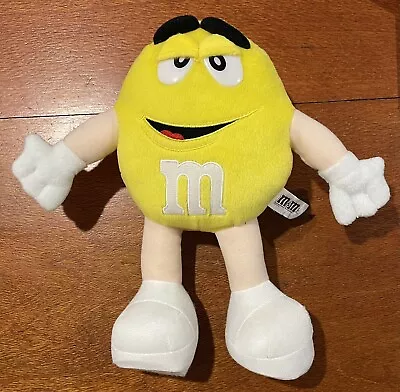 Mars M&M’s Collectable Yellow Poseable M&M 2010 • $12