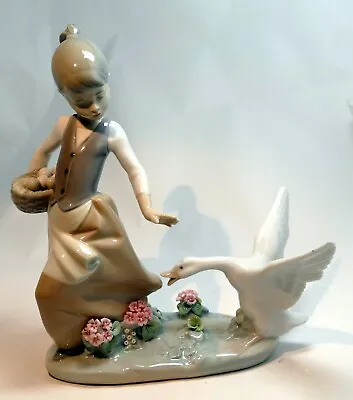Lladro Figurine  AGGRESSIVE GOOSE  Goose Chasing Girl With Basket W/ Eggs 1288 • $134.32